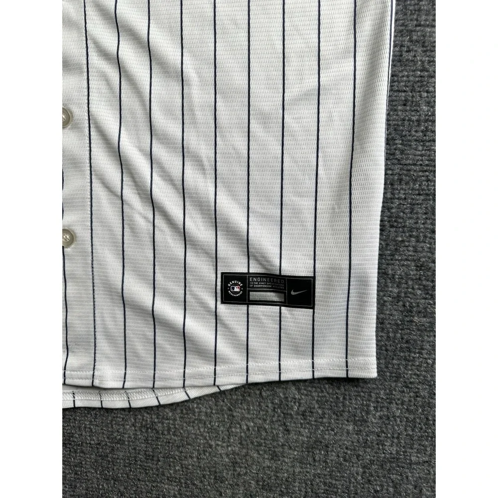 Boys Nike New York Yankees Derek Jeter #2 MLB Jersey, Size XL 18-20 Years